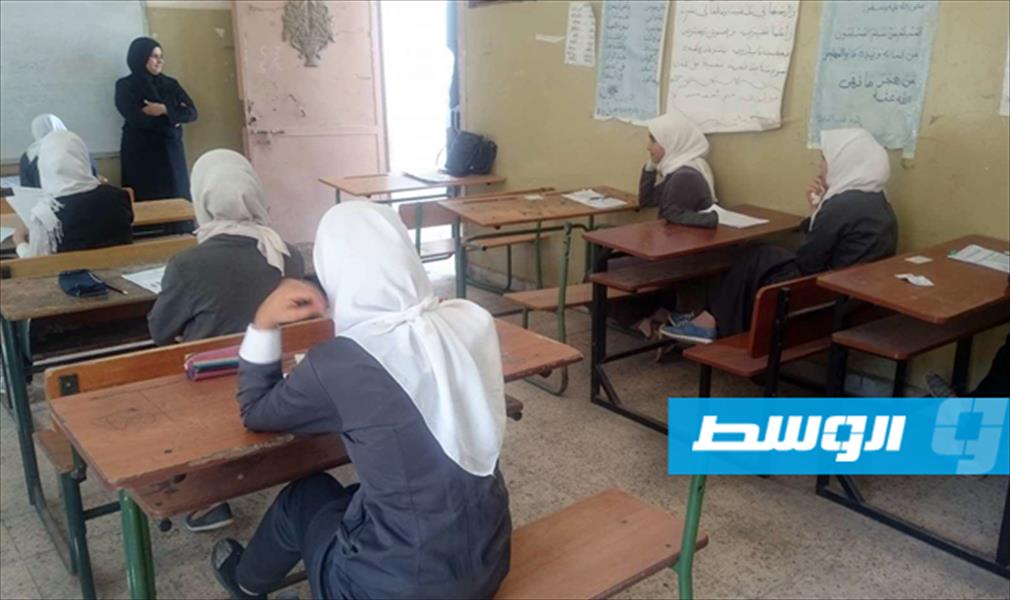 بالصور: انطلاق امتحانات الشهادة الإعدادية في طبرق وبئر الأشهب