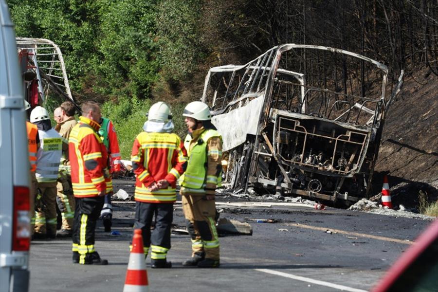 18 قتيلاً باحتراق حافلة سياحية في جنوب ألمانيا