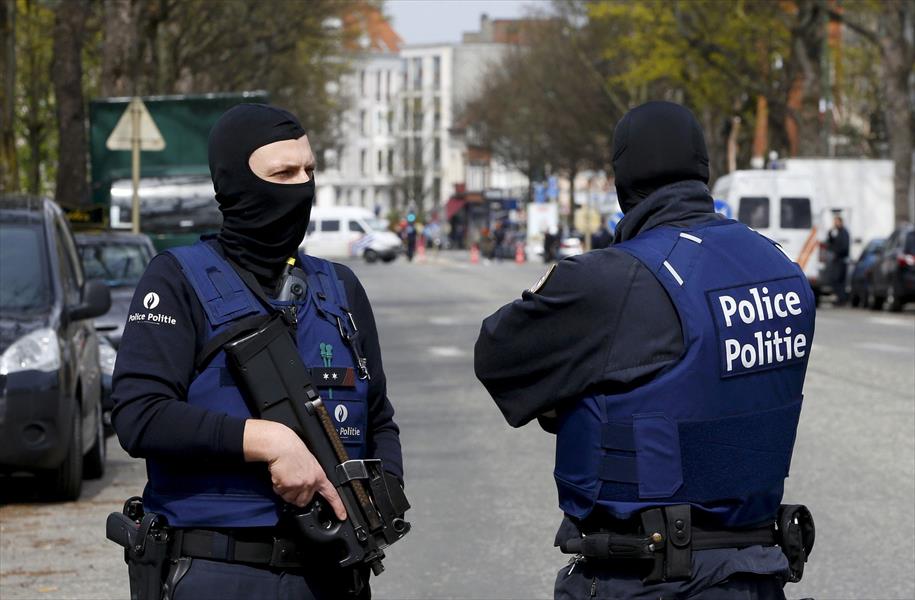 توقيف متطرفين في بلجيكا وفرنسا على صلة بشبكة إرهابية 