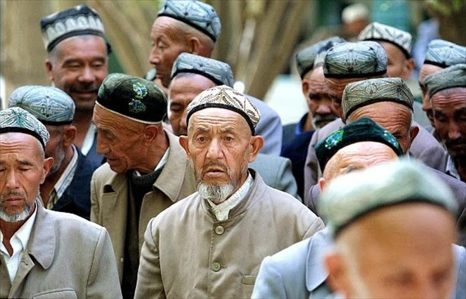 المسلمون الإيغور.. حياة وعبادة في سجن مفتوح