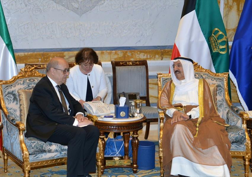 فرنسا تبحث أزمة الخليج من الكويت