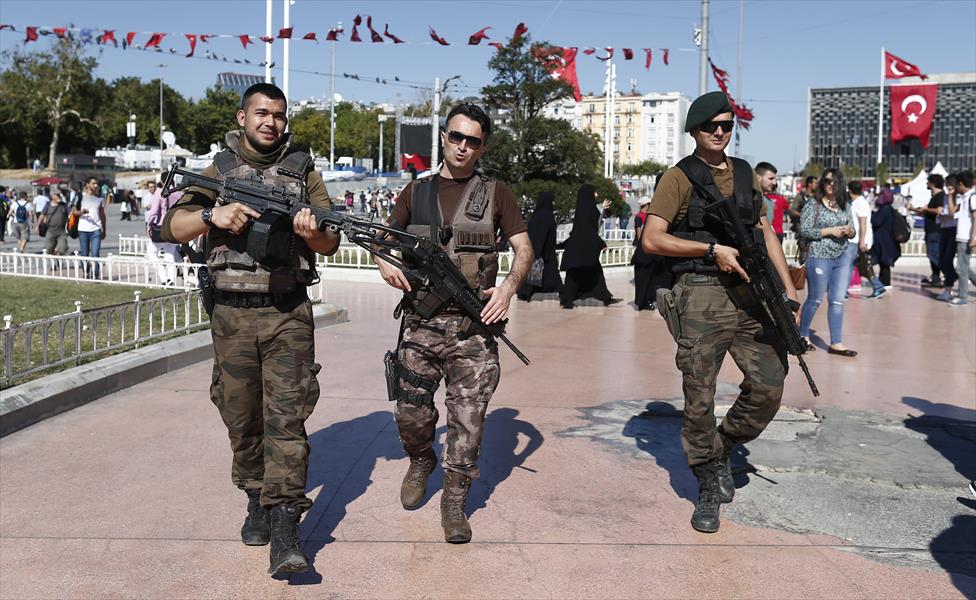 البرلمان التركي يمد حالة الطوارئ ثلاثة أشهر
