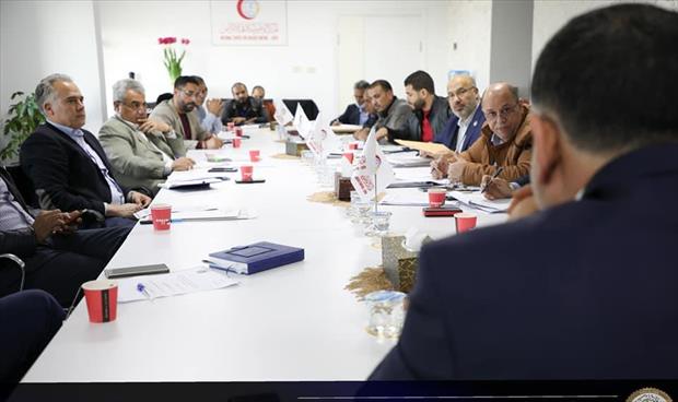 لجنة مجابهة «كورونا» تناقش آلية تنفيذ قرار «الرئاسي» بدعم البلديات ماليا