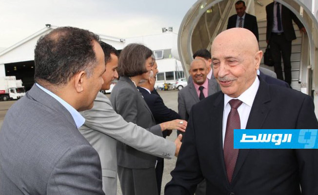 عقيلة صالح يصل إلى باريس للمشاركة في اجتماع رفيع المستوى حول ليبيا