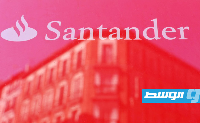 «خطأ» يحول مصرفا إسبانيا إلى «سانتا كلوز»