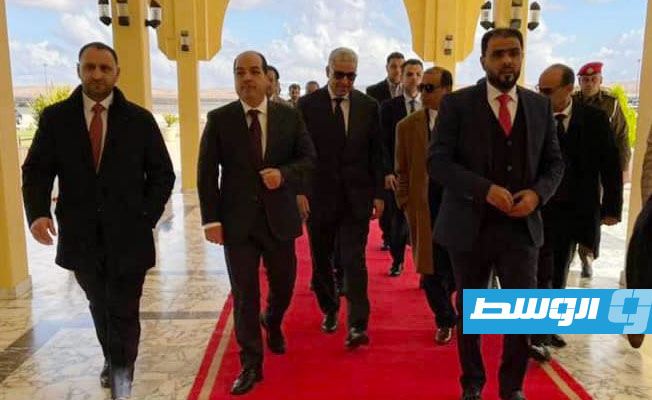 بينهم معيتيق وباشاغا.. وصول مرشحين للرئاسة إلى بنغازي