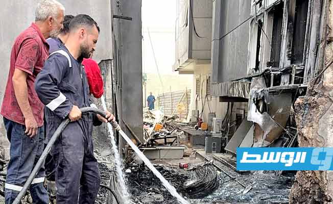 إخماد حريق بمبنى هيئة الأوقاف في طرابلس، الخميس 19 أكتوبر 2023. (الهيئة العامة للأوقاف)