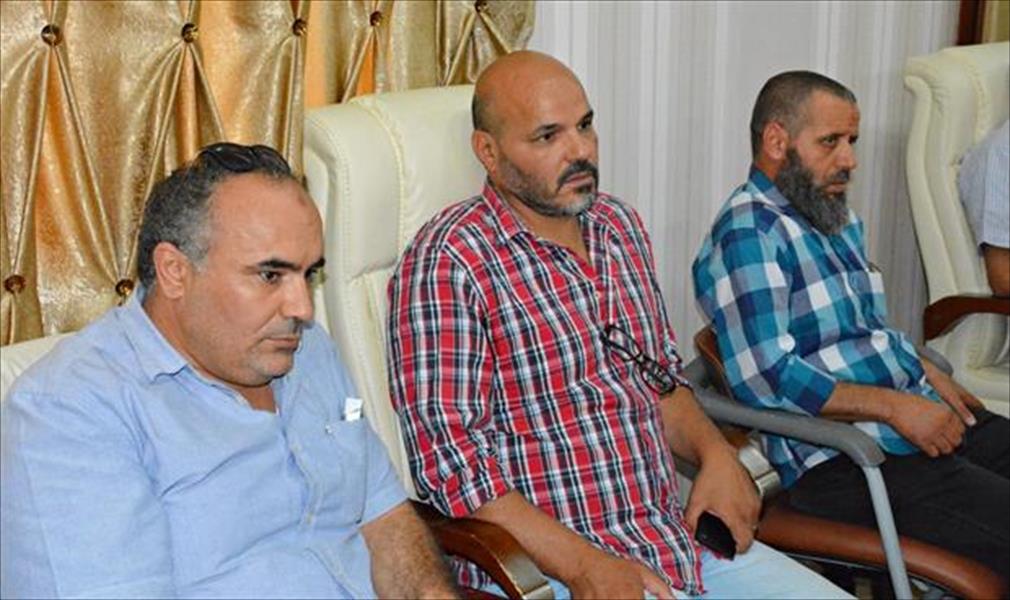 تنصيب عميد وأعضاء المجلس البلدي يفرن بمقر وزارة الحكم المحلي في طرابلس