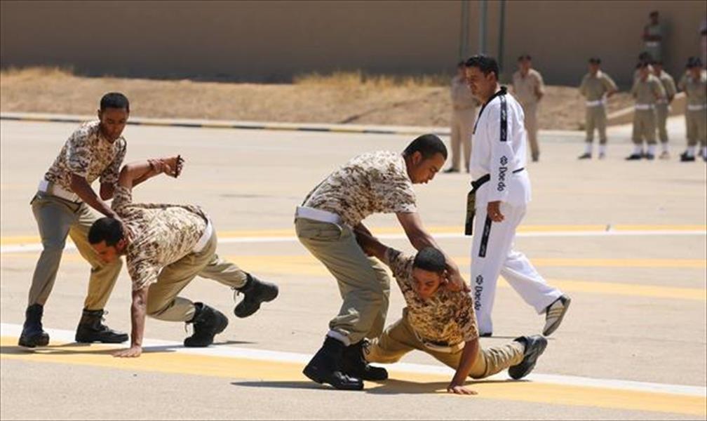 الاحتفال بتخريج 400 مجند من الحرس الرئاسي في طرابلس