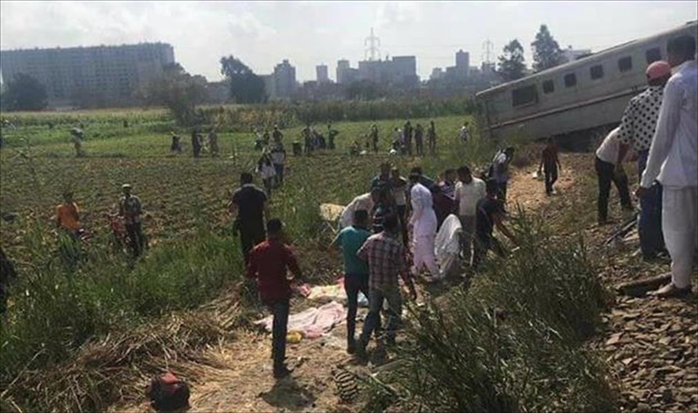 «الصحة المصرية»: 36 قتيلًا في تصادم قطاري الإسكندرية (صور)