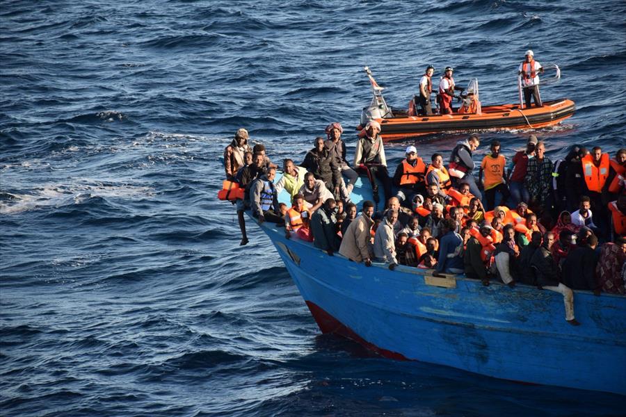 «أطباء بلا حدود» تعلق عمليات الإنقاذ بالبحر المتوسط