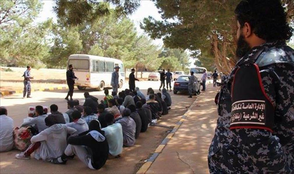 «إيواء قنفودة» يطالب الأجهزة الأمنية بتسليم المهاجرين غير الشرعيين المحتجزين لديهم