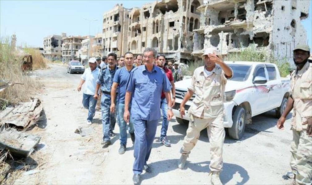 عميد بنغازي يتفقد منطقة الصابري ويلتقي اللجنة التسييرية
