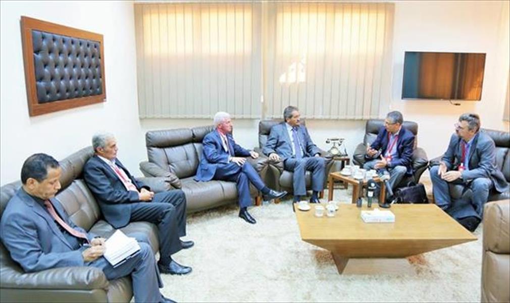 عميد بنغازي يلتقي وفد المجلس الوطني للعلاقات الأميركية - الليبية