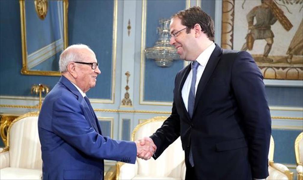 السبسي يبحث مع الشاهد استعدادات تونس للانتخابات البلدية