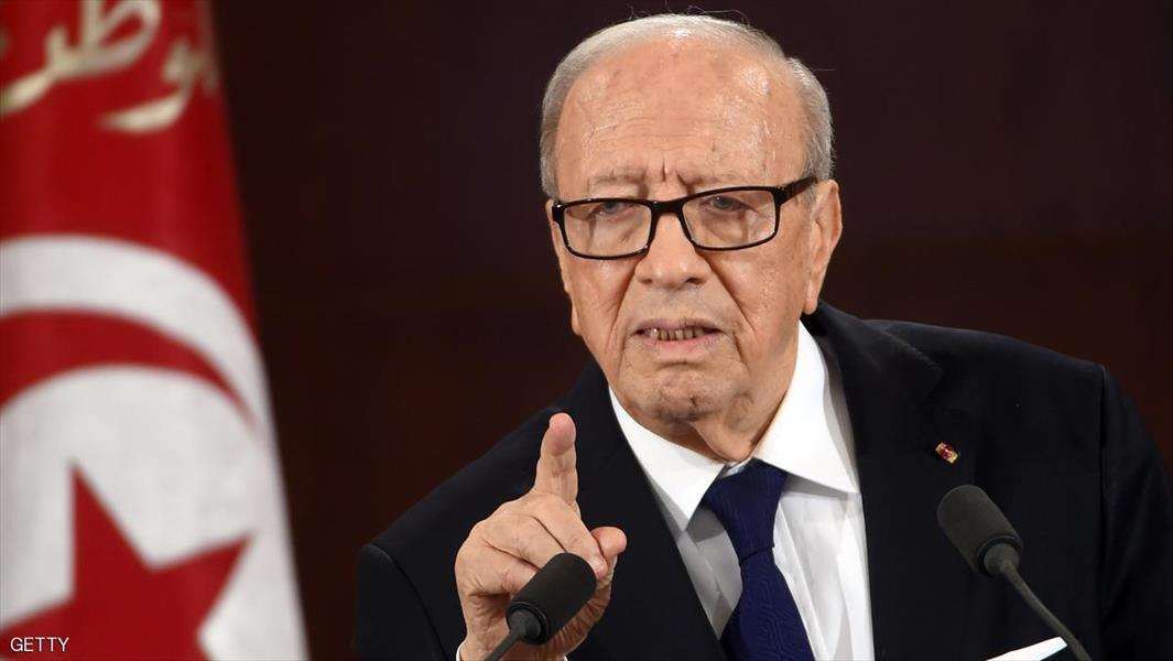 حزب تونسي يحصل على توقيع 125 ألف شخص لعزل السبسي