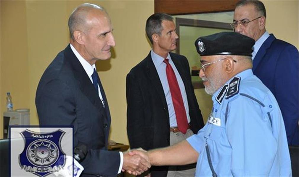 الجنرال باولو سيرا يقدم مقترحًا لمشروع دعم قطاع الشرطة الليبي