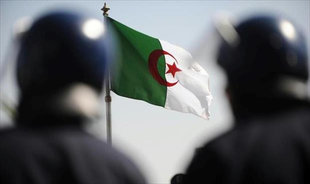 مقتل شرطي في تفجير انتحاري أمام مديرية أمن بالجزائر
