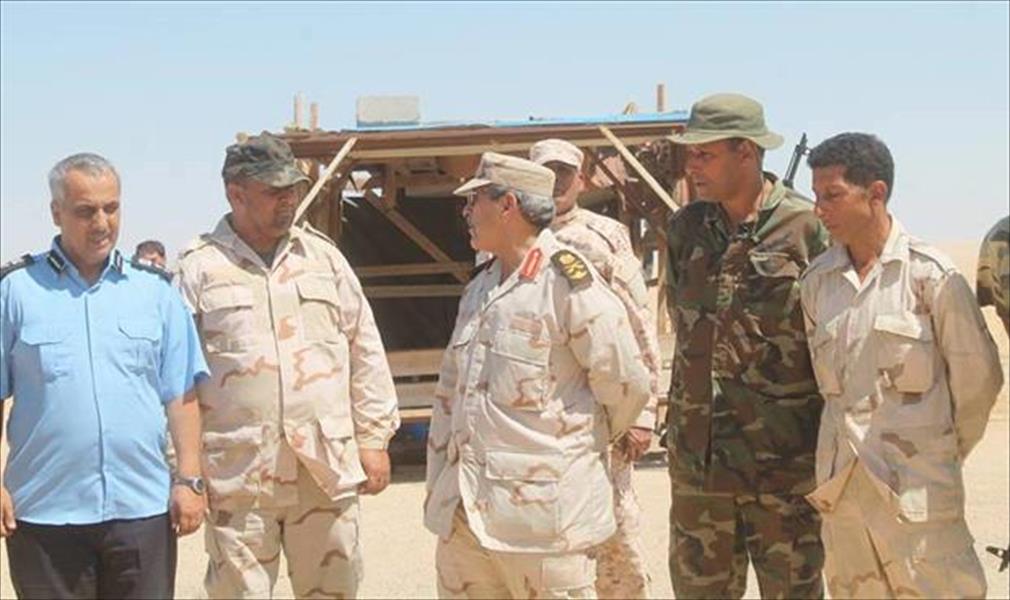 بالصور: وفد عسكري وأمني يتفقد تمركزات الجيش والشرطة في البطنان