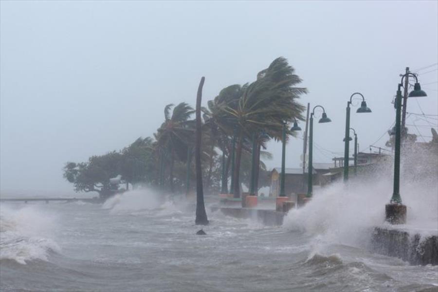 الإعصار «إرما» يقترب من فلوريدا محملاً برياح مدمرة