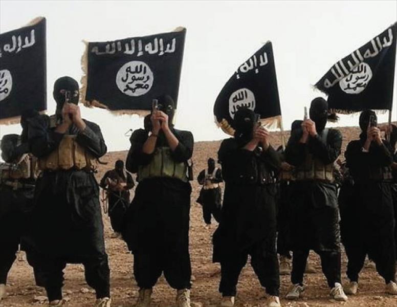 «داعش» يستولي على 11 ألف جواز سفر سوري فارغ