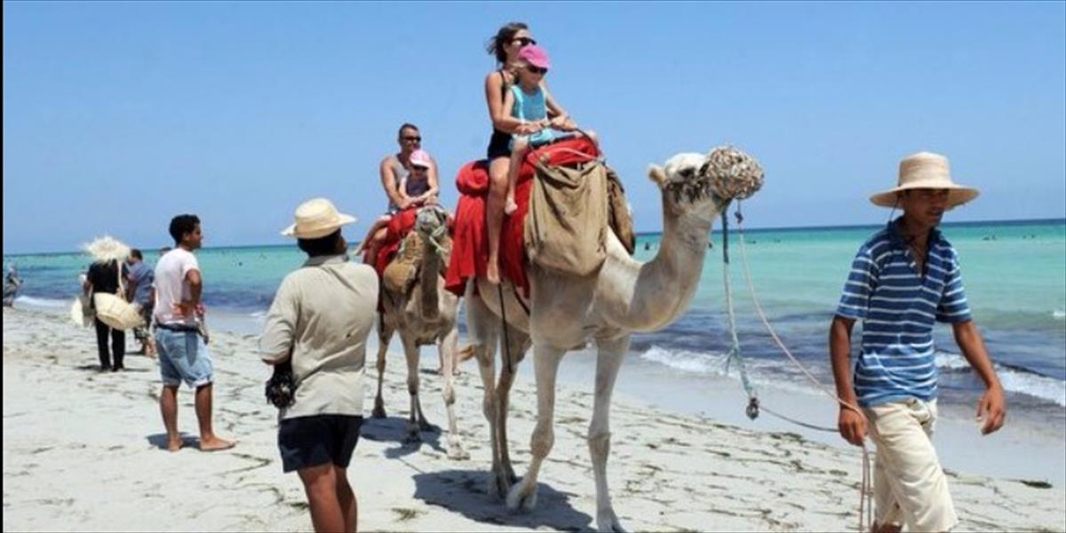 السياحة التونسية تحقق عائدات قياسية لشهر أغسطس 2017