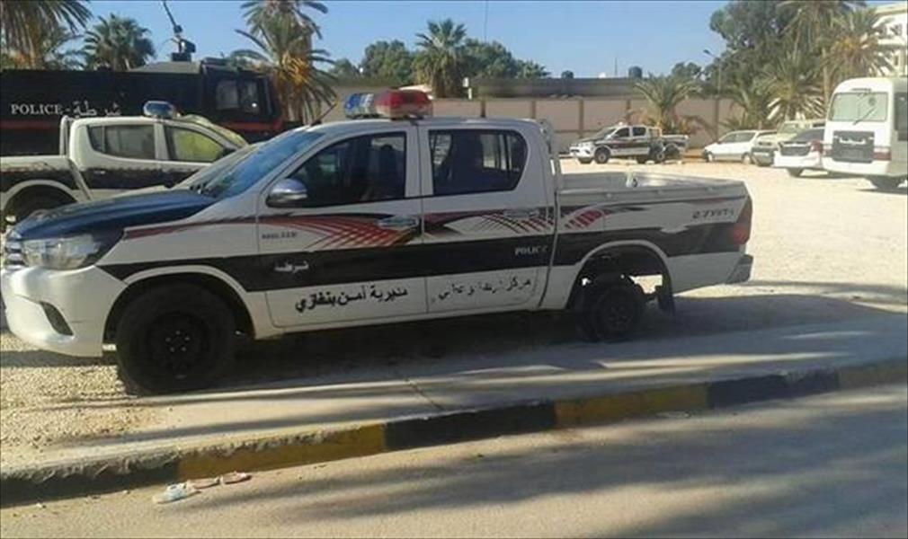 إصابة شرطي على يد أحد العسكريين بمفترق المساكن في بنغازي