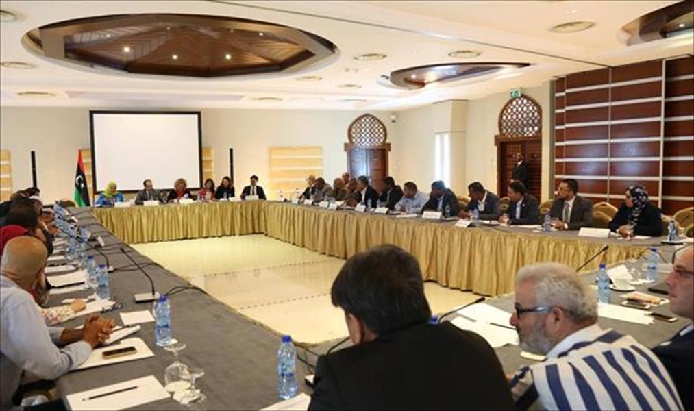 أعضاء لجنة حوار مصراتة تاورغاء يناقشون تنفيذ بنود اتفاق المصالحة