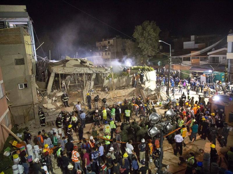 أودى بحياة 224 شخصًا.. بالفيديو: لحظة وقوع زلزال المكسيك