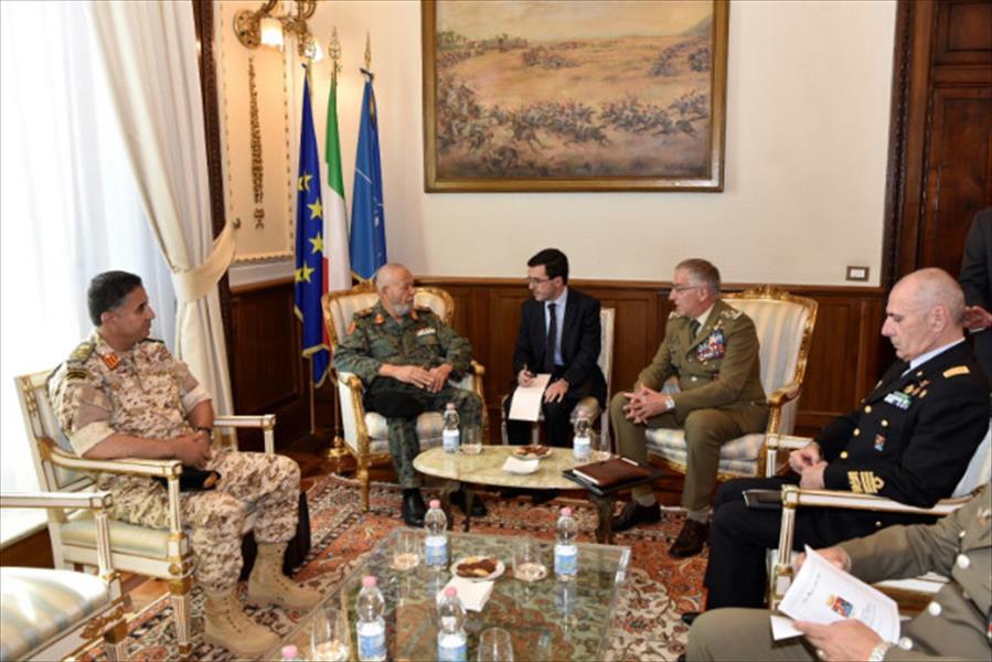 الطويل يبحث التعاون المشترك مع رئيس أركان الجيش الإيطالي