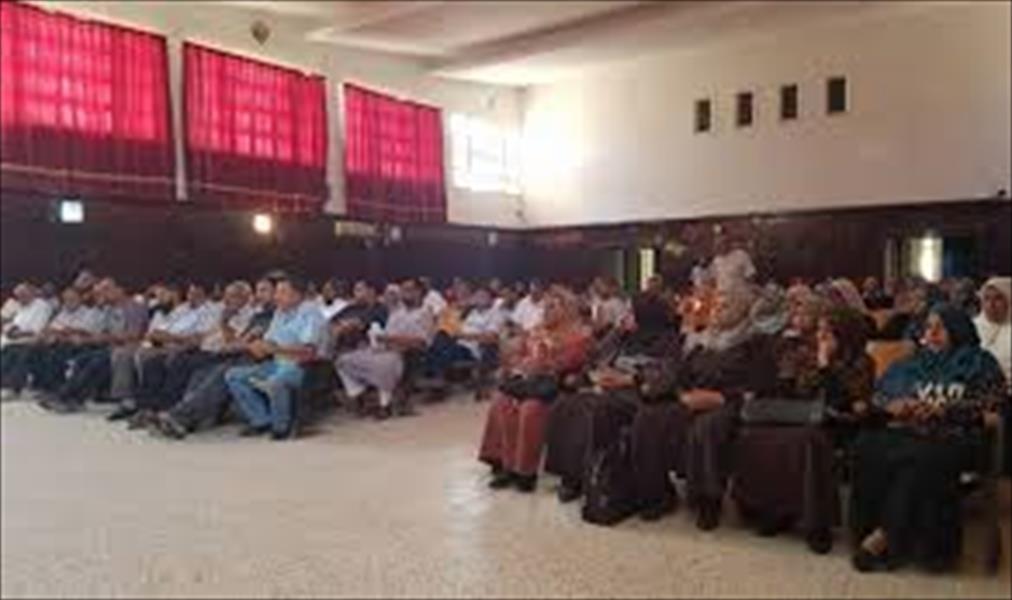 بيان لمعلمي بنغازي يهدد بالاعتصام في حال عدم تنفيذ مطالبهم
