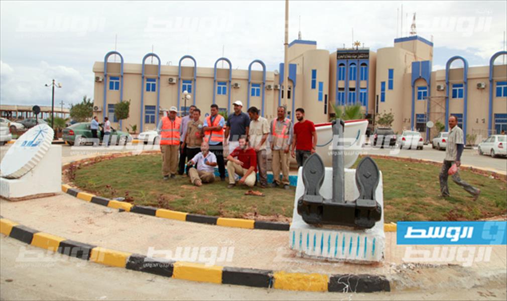 «بوابة الوسط» ترصد الاستعدادات لإعادة افتتاح ميناء بنغازي البحري (صور)