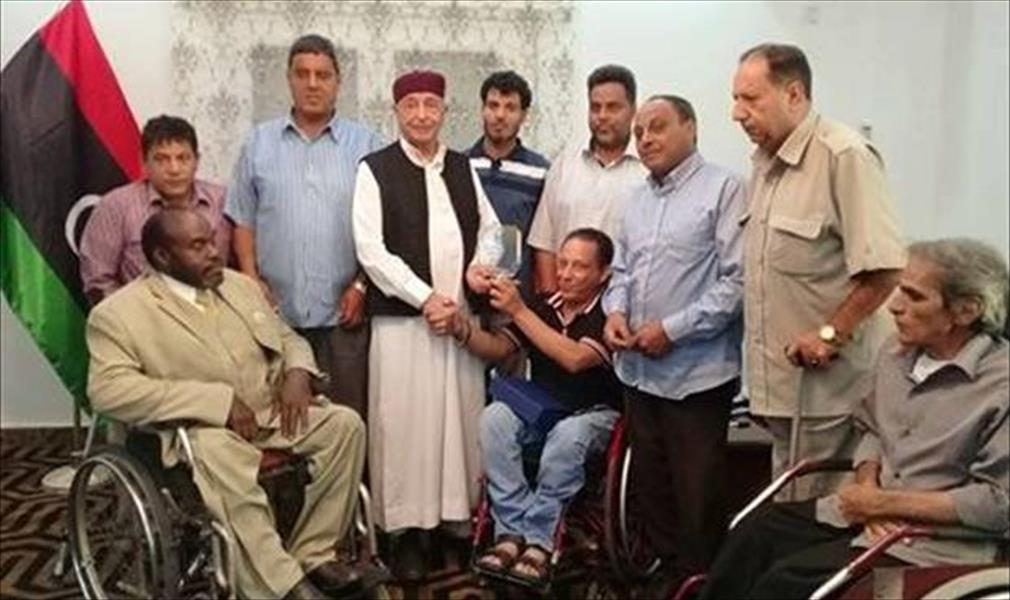 عقيلة صالح يجتمع مع الرابطة العامة للمعاقين