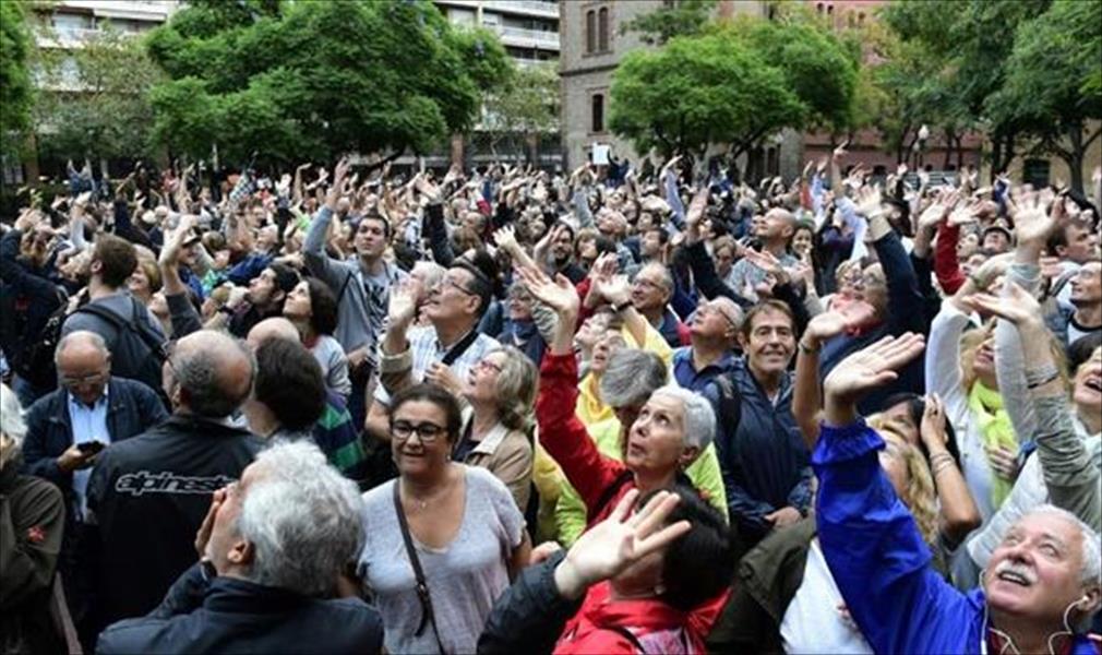 حكومة كتالونيا: ماضون في الاستفتاء.. وهذا شرطنا للعدول عنه