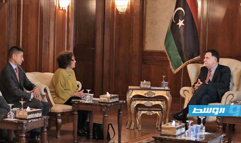 السفيرة الفرنسية تؤكد للسراج تطلع بلادها لتطوير علاقات التعاون مع ليبيا