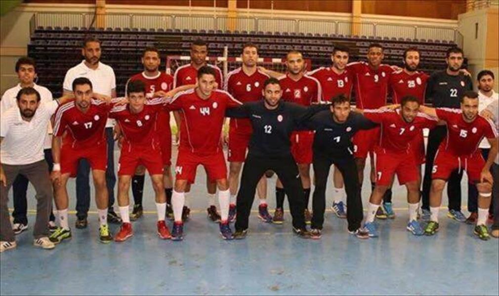إدارة الاتحاد تضع اليد بجوار القدم في تونس