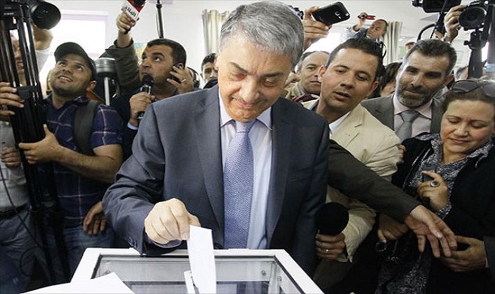 بن فليس لن يعترف بنتائج انتخابات الجزائر ويتوعد بـمواجهة التزوير