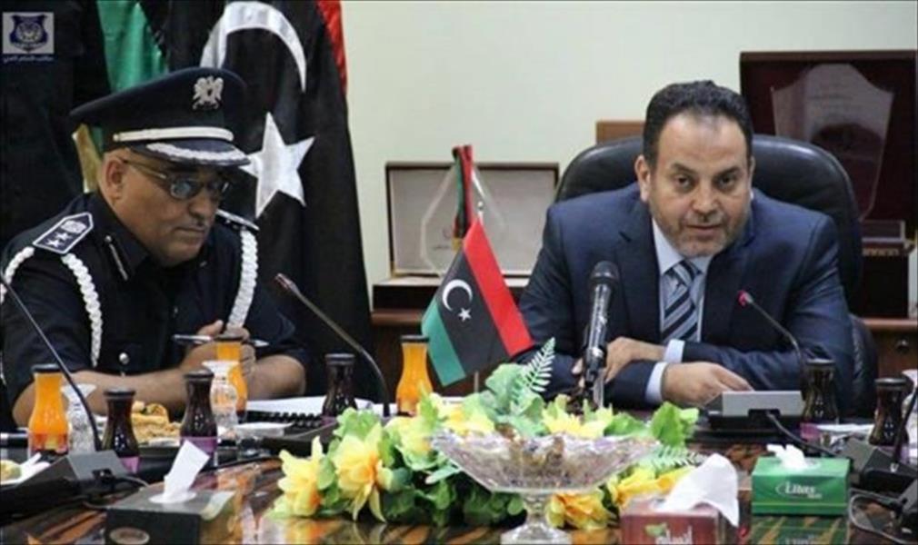 وزير «داخلية الوفاق» يبحث أوضاع سرت الأمنية مع عميد بلديتها