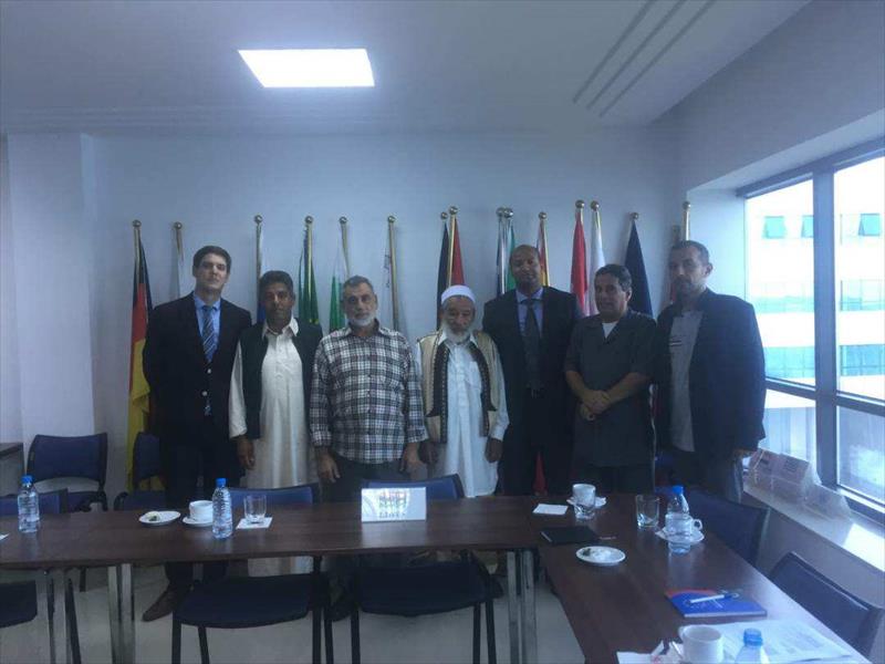 «أعيان البراغثة» يلتقون بوزير الدفاع المفوض في حكومة الوفاق