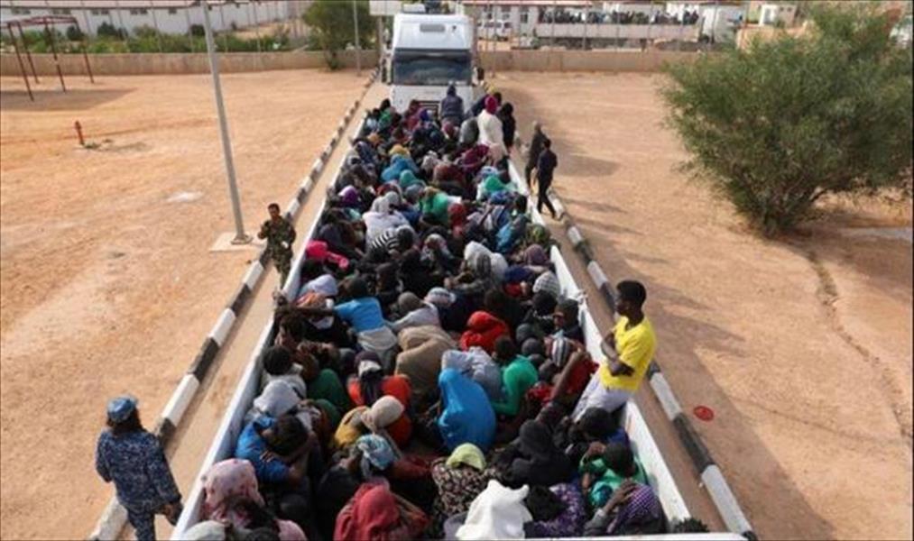 مدير «إيواء الحمراء»: أوضاع آلاف المهاجرين النازحين جراء اشتباكات صبراتة «كارثية»