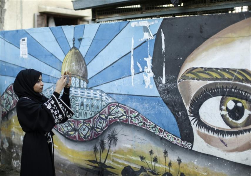 نجمات «إنستغرام» يسعين لإظهار صورة مختلفة عن غزة