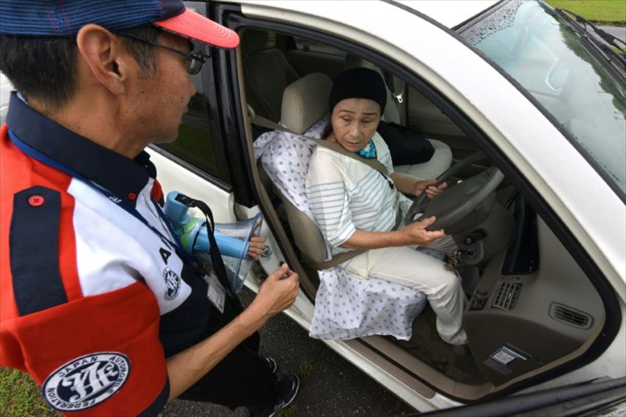 اليابان أمام تحدي إقناع المسنين بالتخلي عن قيادة السيارة