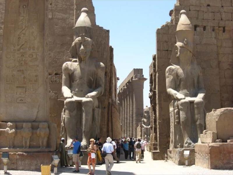 إيرادات مصر من السياحة تقفز 212% في 9 أشهر