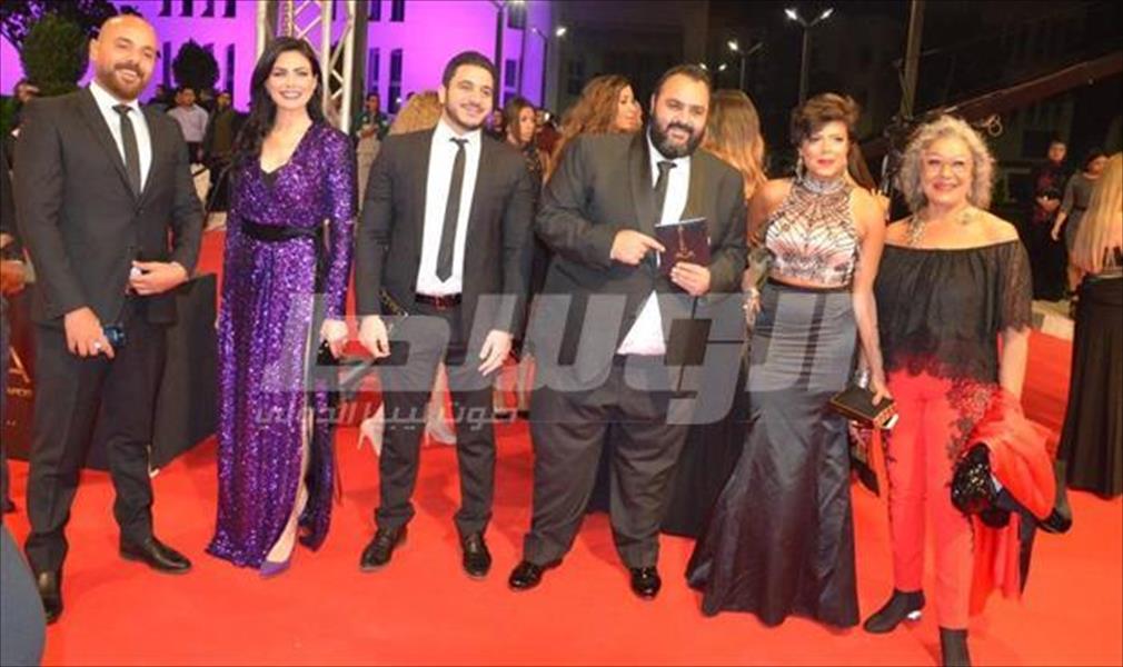 بالصور: ممثل وزوجته يتوجان بجائزة الأفضل في الأوسكار العربية