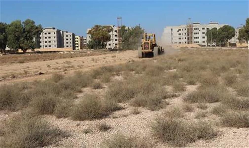 بلدية بنغازي تشرع في تجهيز المقر الجديد لسوقي «جنيهين» والسيارات