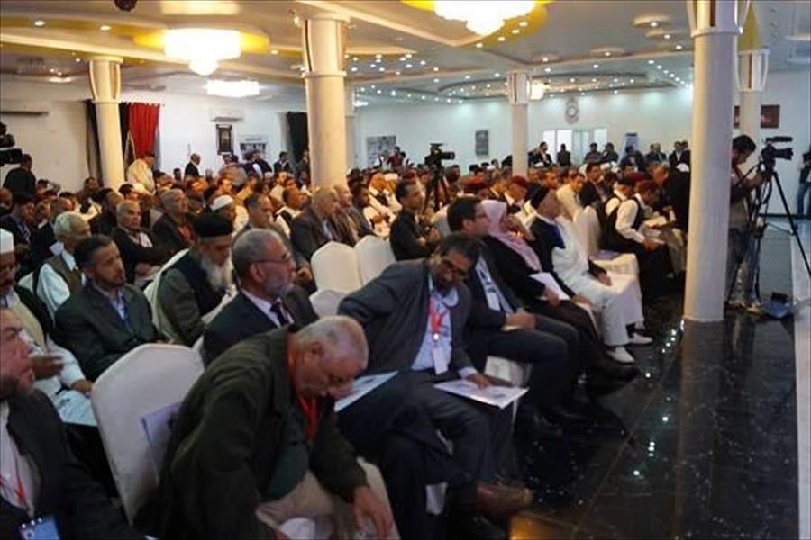 بالصور: المؤتمر الوطني لتفعيل دستور الاستقلال وعودة الملكية إلى ليبيا يختتم أعماله