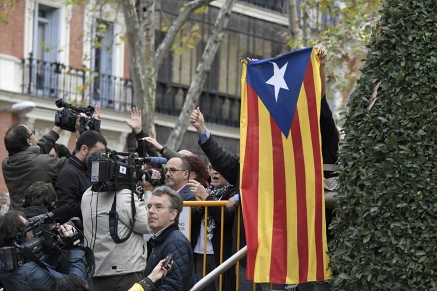 إسبانيا تلاحق رئيس إقليم كتالونيا المقال في أوروبا
