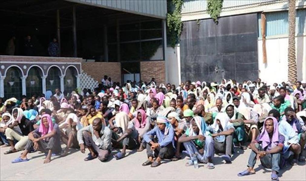 نائبة عن الجالية الجزائرية بأفريقيا تطالب بمعرفة مصير 50 محتجزًا في زوارة