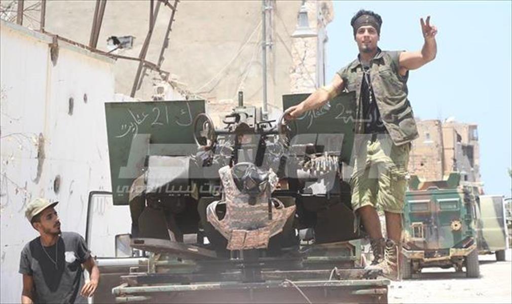 الزوي: مقتل إرهابييْن خلال مواجهات مع الجيش بمحيط الفندق البلدي في بنغازي