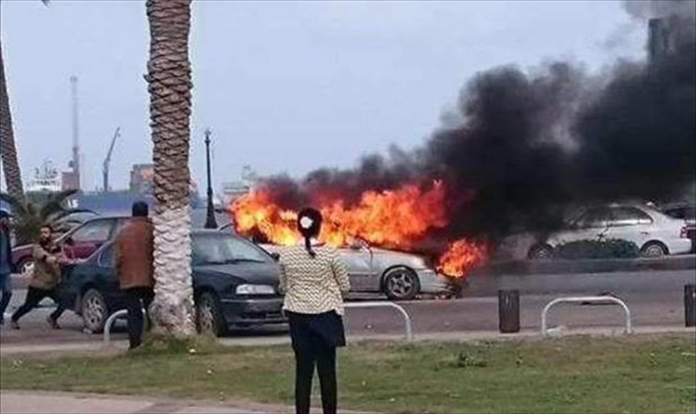 احتراق سيارة قرب ميدان الشهداء في طرابلس